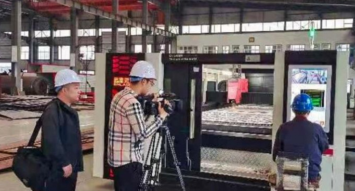 海倫市融媒體中心關(guān)注利民萬佳鍋爐，助力企業(yè)快速發(fā)展